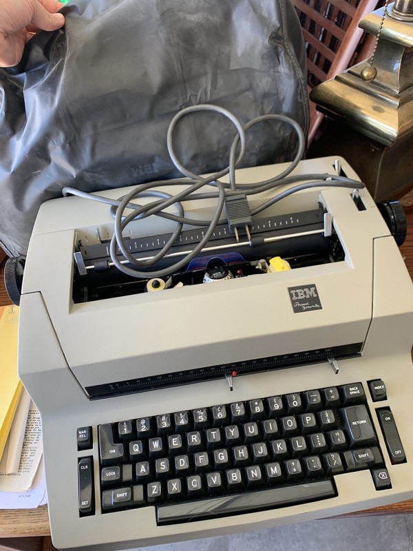 1982 IBM Personal Typewriter on the Typewriter Database