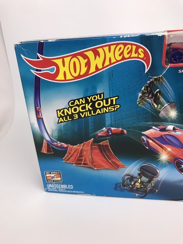 Hot Wheels Marvel Spider-Man Spideys Speed Drop Track Set With Car. NIB.
