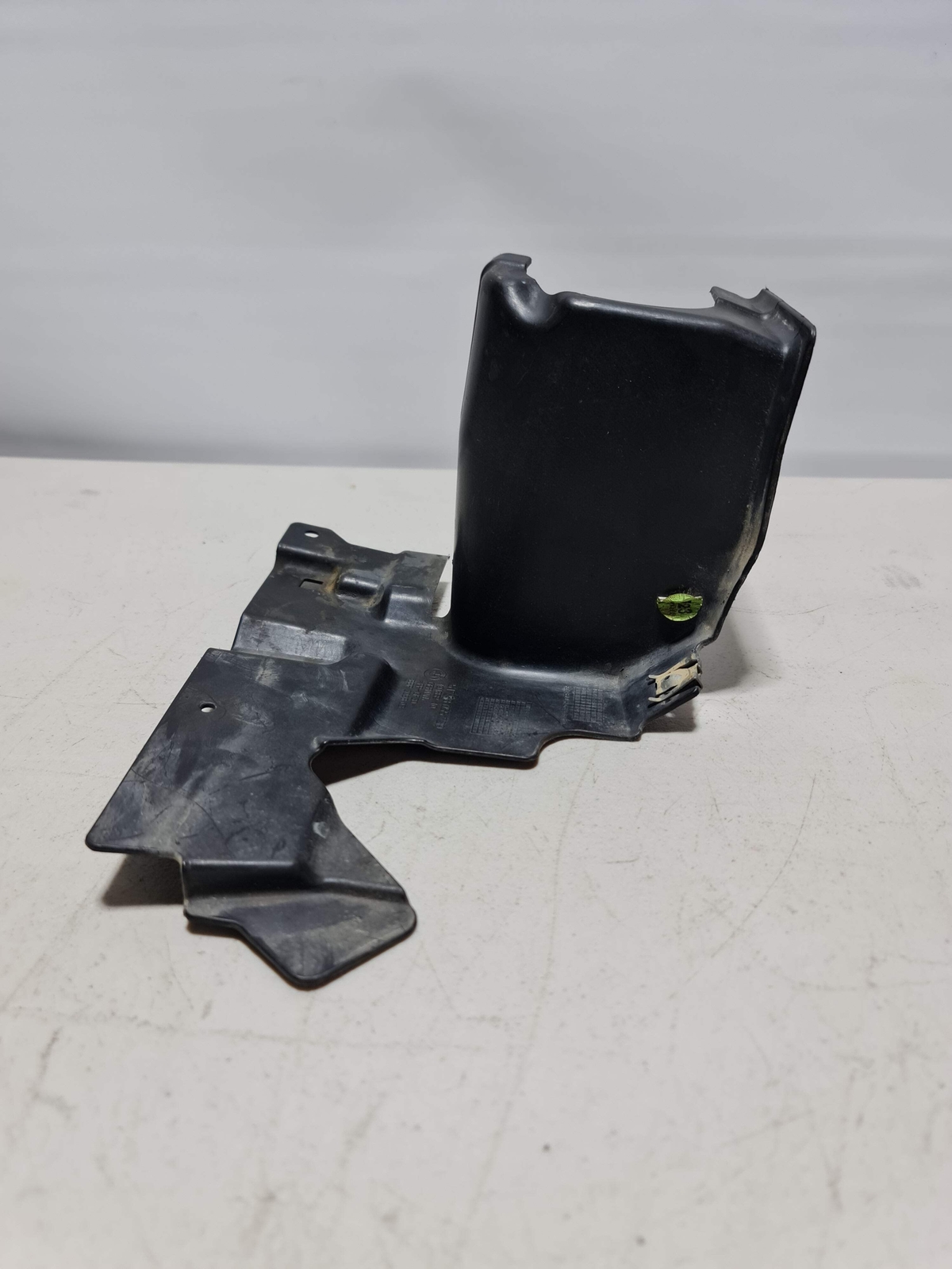 0 Bmw M3 F80 2018 Steering Rack Cover Trim Rear LHS 8055739 image 2