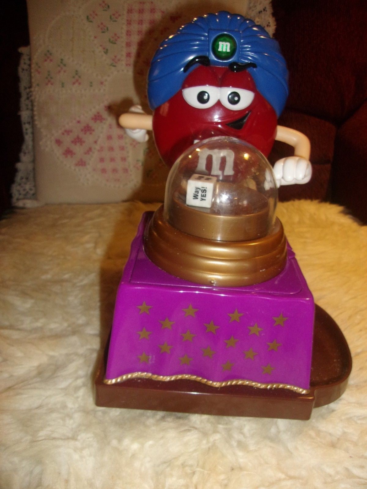 OFFICIAL M & M DISPENSER FORTUNE TELLER CHRISTMAS GIFT