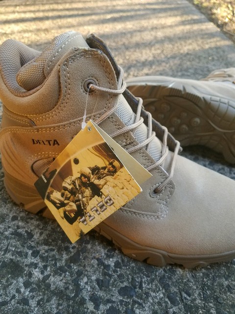 mens hiking boots australia