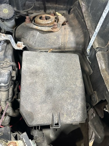 Used Fuse Box Engine fits: 2016 Mitsubishi Outlander  Grade C