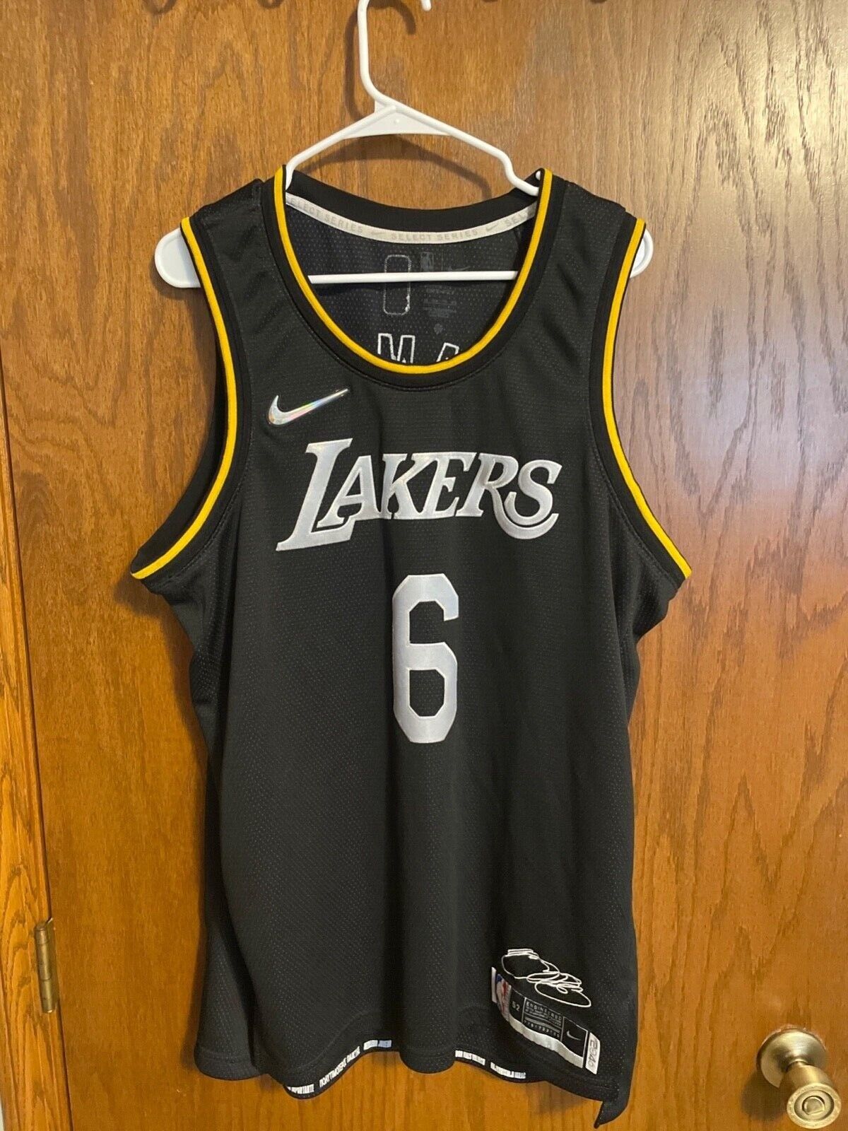 Lebron James #6 Los Angeles Lakers XL Black Nike 75th Lebron James #6 Los Angeles Lakers XL Black Nike 75th