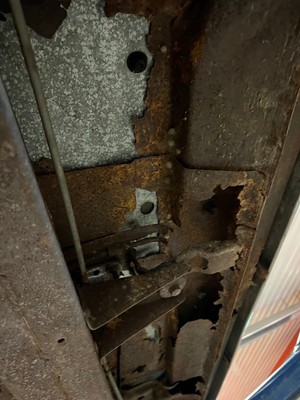 image 7 of interior
