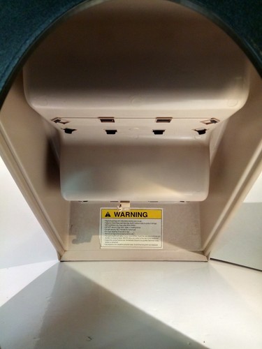 UP AND UNDER DOGGIE STEPS PREOWNED 3 STEPS