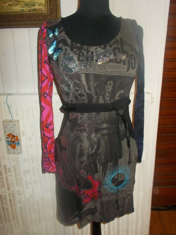 Robe Desigual Noir Manches Longues, Imprimé Papillons & Strass - Taille M (36/38), Occasion Très Bon état