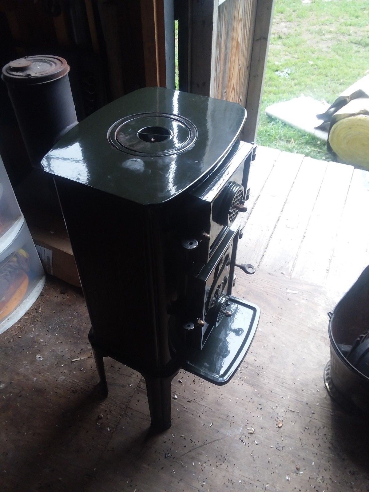 Antique L Lange Danish coal stove Model 6304RA 3000-5000 cu. ft.