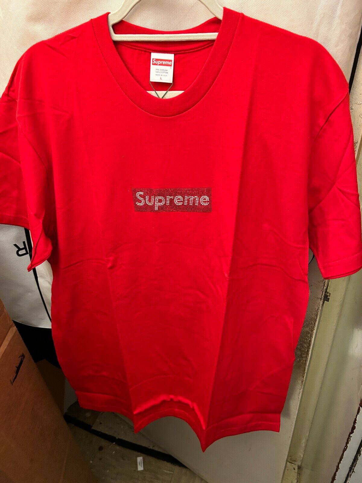 Supreme Swarovski Box Logo Tee Men's Red SS19 size Large | eBay Supreme Swarovski Box Logo Tee Men's Red SS19 size Large | eBay