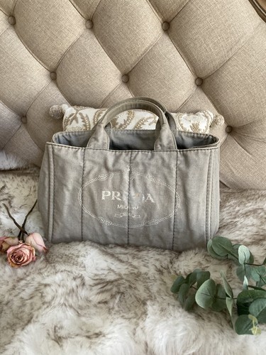 AUTHENTIC Prada Medium Canapa Logo Tote bag 🌸🌸CHIC