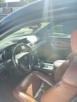 image 4 of interior