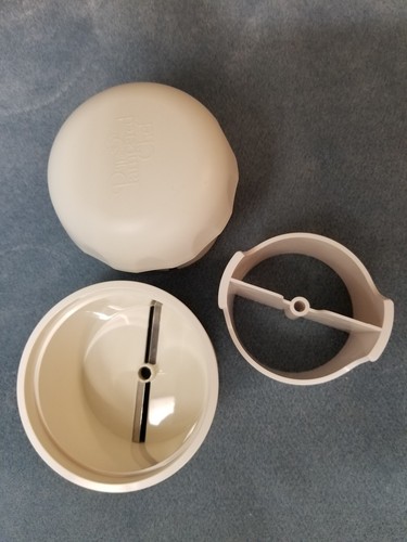 The Pampered Chef Spiral & Slice for Vegetables & Fruit #1136