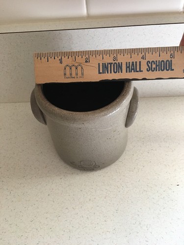 4” Rowe Pottery Salt Glaze Handled Crock with 3 Cobalt Stars, 1995 Nice!