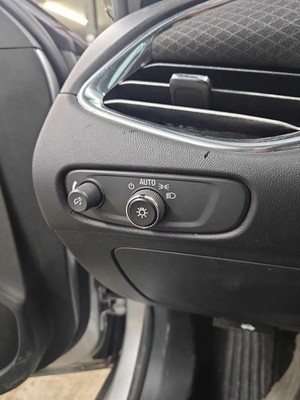 Used Headlight Switch (dash Mtd) fits: 2017 Chevrolet Malibu L LS LT Premier