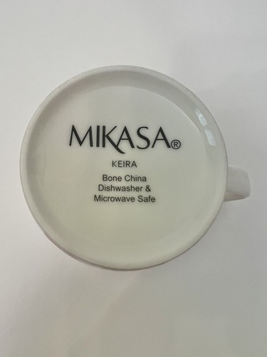 Mikasa KEIRA Set Of 4 Mugs Fine Bone China Poppy Flowers NWT