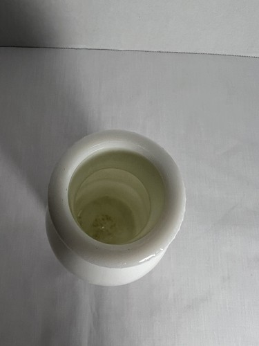 EGIZIA Portugal Opaque White &ldquo;Milk&rdquo; Milk Glass Bottle ~Cute Cow & "Fresh Milk"