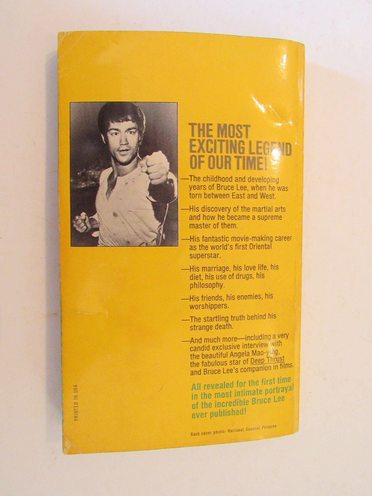 Legend of Bruce Lee PBB Book w Exclusive Photos First Printing 1974 Vintage