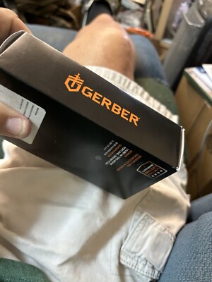 New In Box Gerber Center-Drive All Black Multi-tool