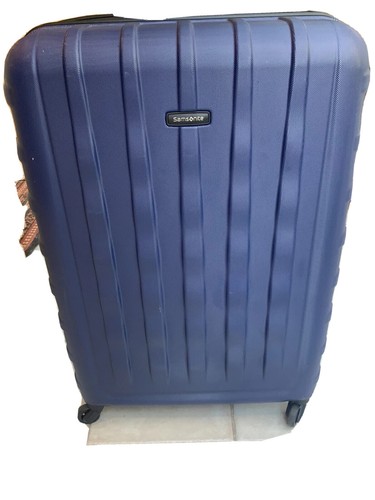 Samsonite spinner navy blue top