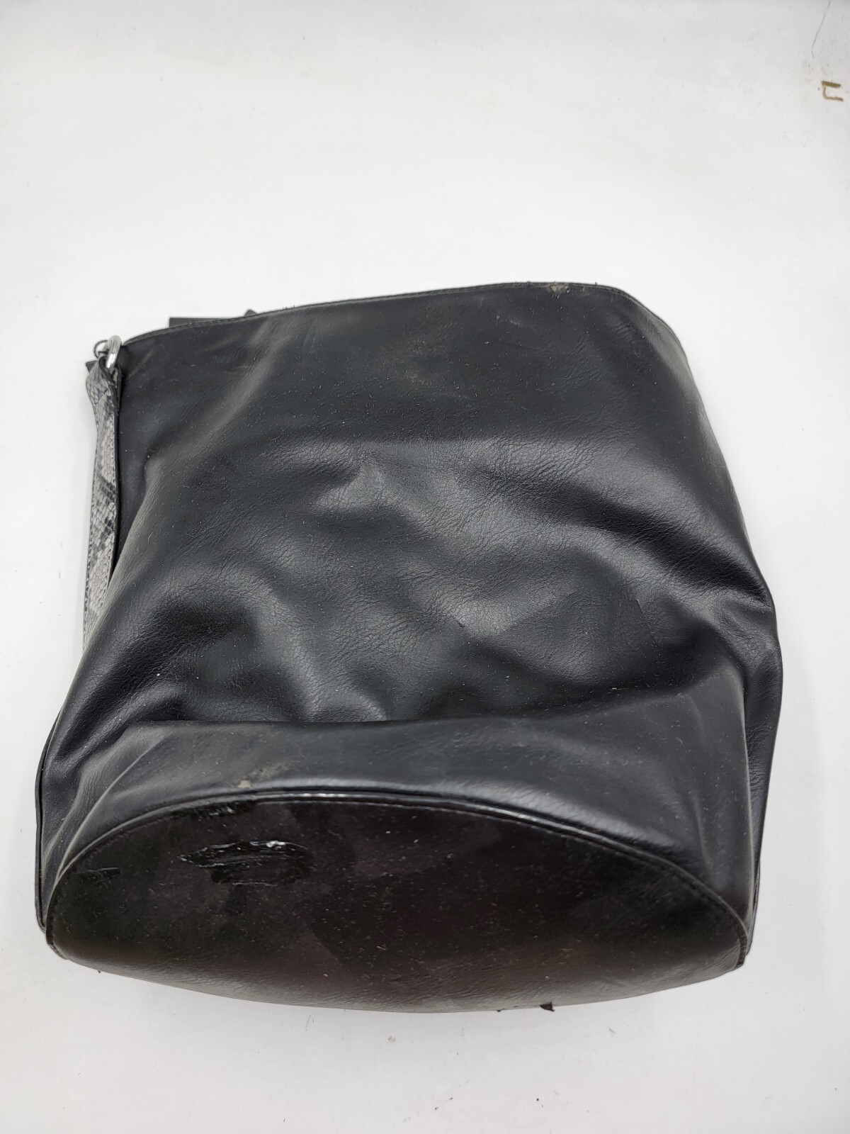 Circus by Sam Edelman Canyon Bucket Bag Women's Black Magnetic Snap Closure - Picture 1 of 12