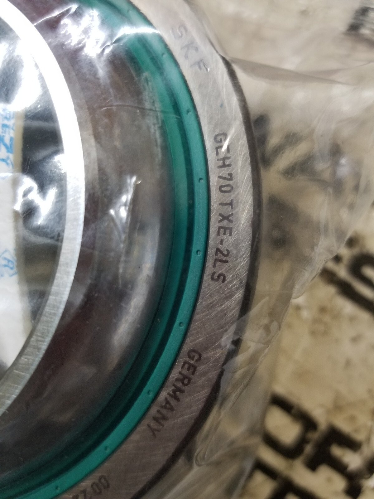 GEH 70 TXE-2LS - SKF - SPHERICAL PLAIN BEARING GEH70TXE-2LS - Picture 2 of 8
