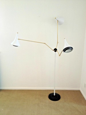 floor lamp with bendable arms