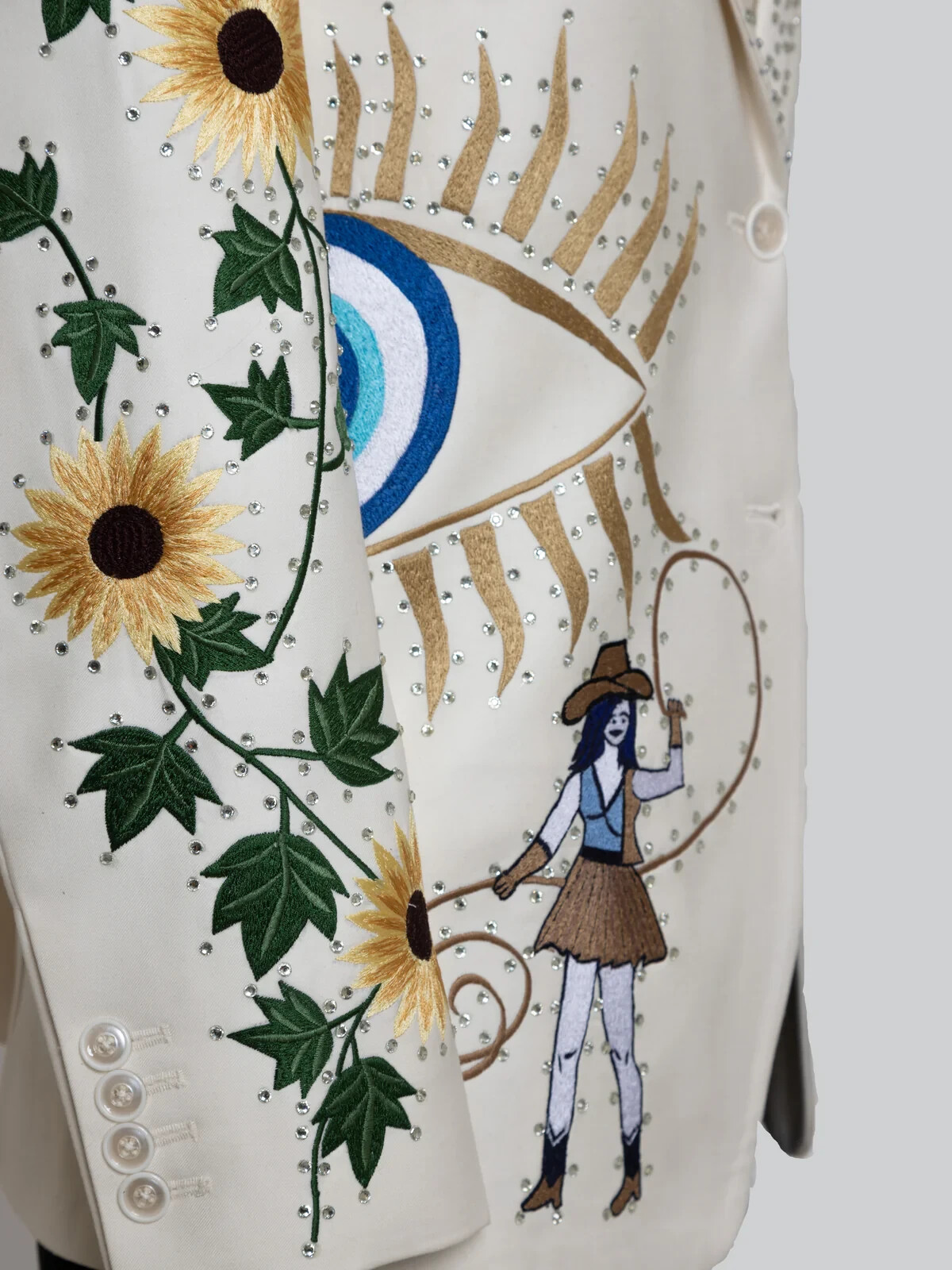 Pre-owned Western Rustic Romance: Women's Country  Wedding Suit - Elegant And Unique In White