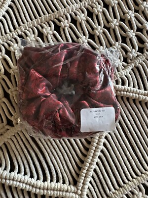Harveys Seatbelt Vamp Hair Scrunchie Set