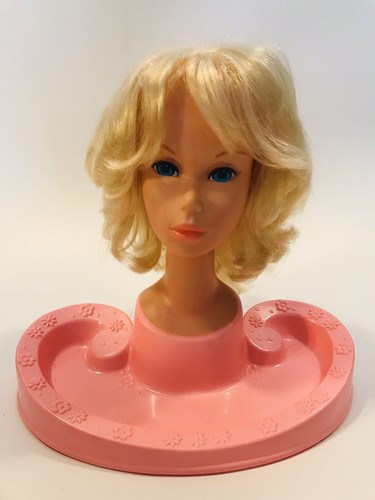 Vintage 1972 Quick Curl Barbie Beauty Center in Original Box with Accessories
