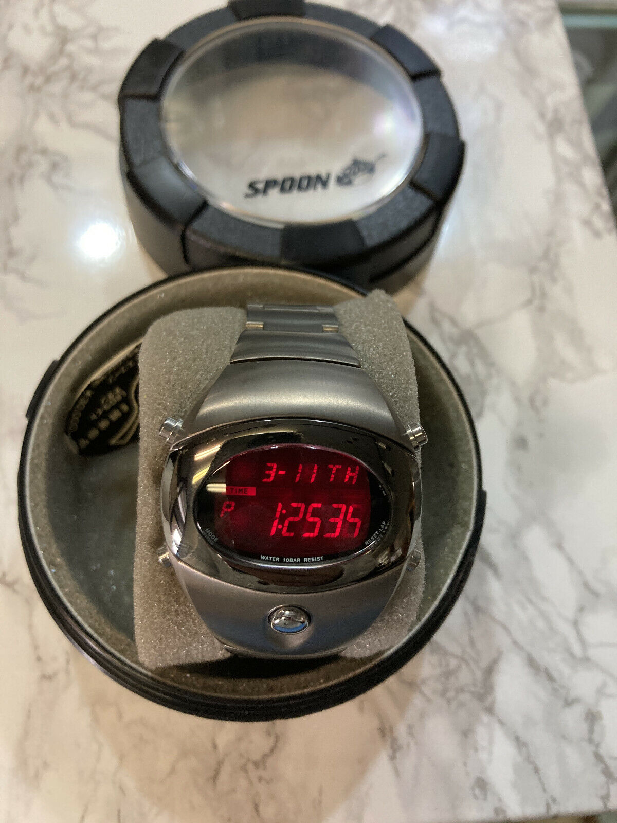 RARE VINTAGE 90S ALBA SPOON TITANIUM INGOT DIGITAL WATCH RARE VINTAGE 90S ALBA SPOON TITANIUM INGOT DIGITAL WATCH