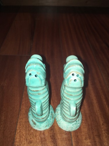 Seahorse Salt And Pepper Shakers- Blue White - Vintage Spice Shaker