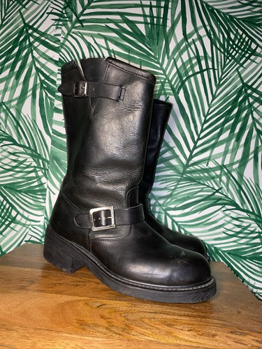 Men’s 7.5 E