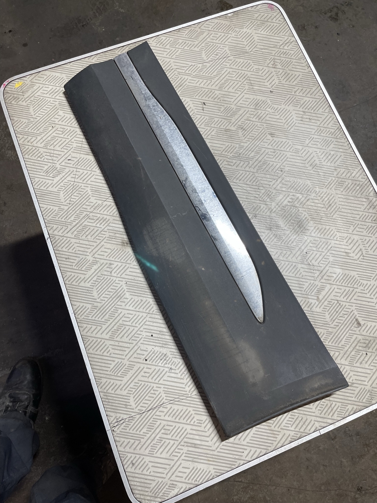 Mercedes-Benz GLA H247 Nearside Rear Door Moulding Trim A2477378500