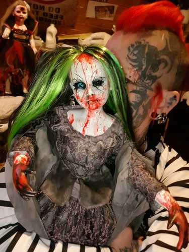 ooak Künstlerpuppe GOTH zombie horrordoll Spooky Horror gore horror doll