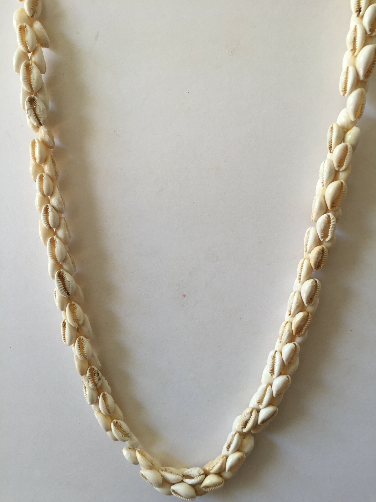 Original Look Bodacious Cool Natural Shell Hip Up Beaded Long Necklace 32"L