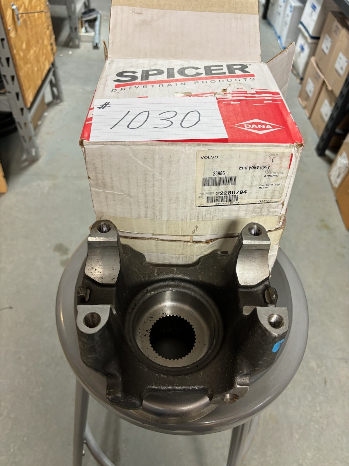 Volvo VNL Differential Yoke | 22280794 | OE Warranty Volvo VNL Differential Yoke | 22280794 | OE Warranty