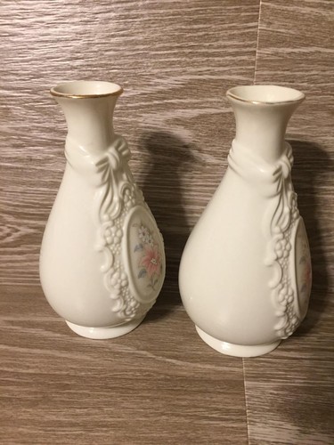 Vintage Set of 2 Royal Heritage Collection The Cameo Ribbon 6