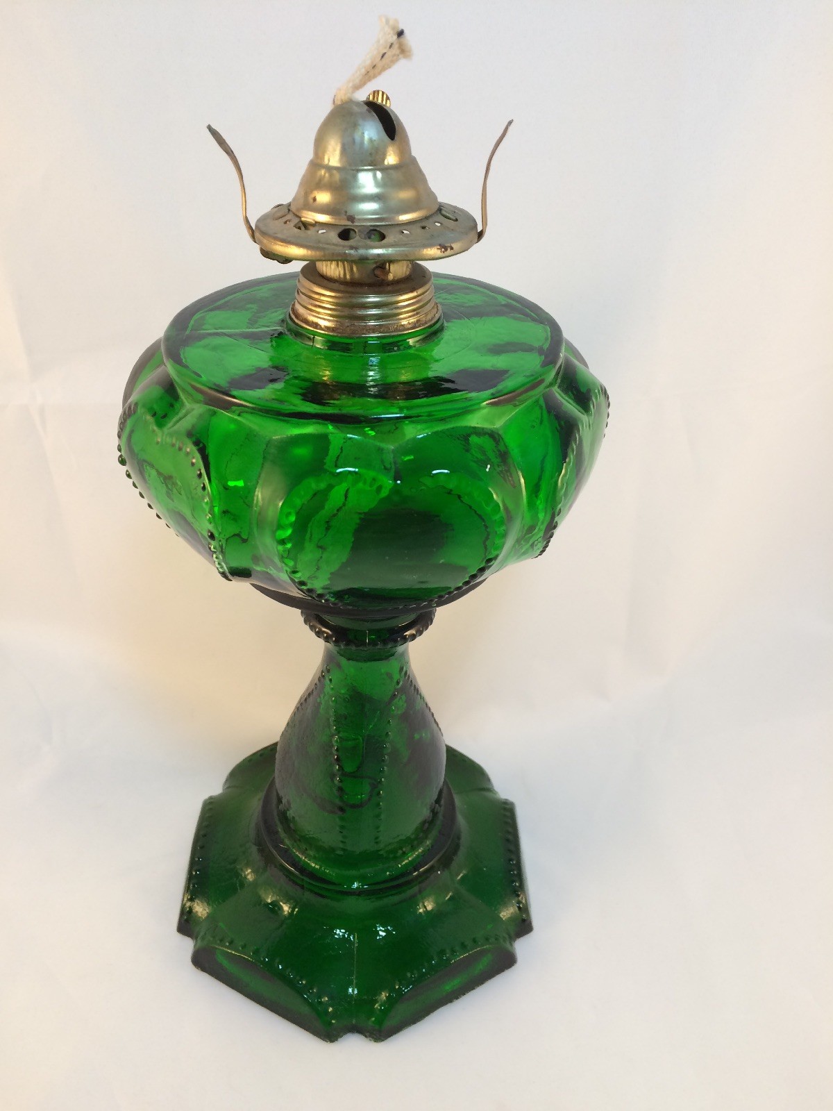 Antique Findlay Glass Kerosene Oil Lamp Green Sweetheart Queen of Hearts
