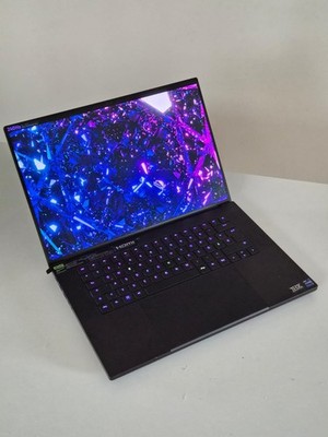 Foto dell'oggetto di un acquirente verificato