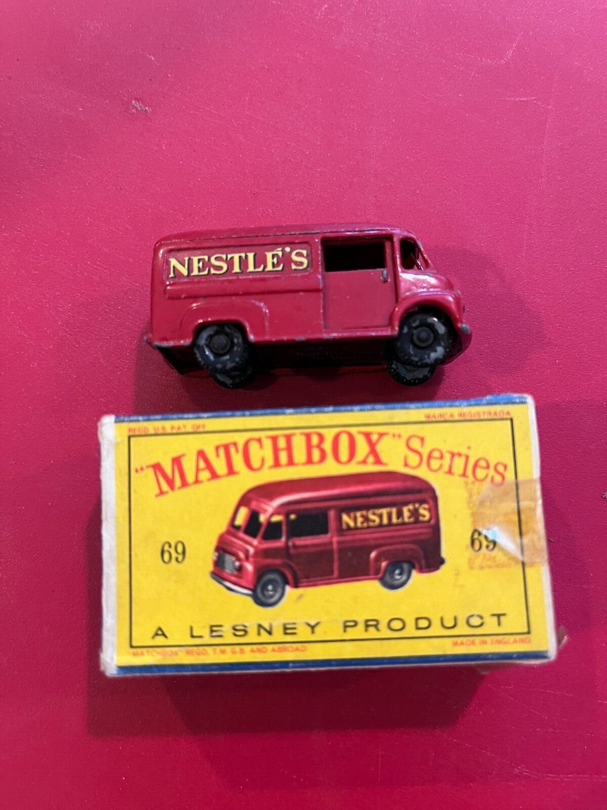 ミニカー MATCHBOX 69 COMMER 30 CWT VAN Nestle's $_32.JPG?set_id=880000500F