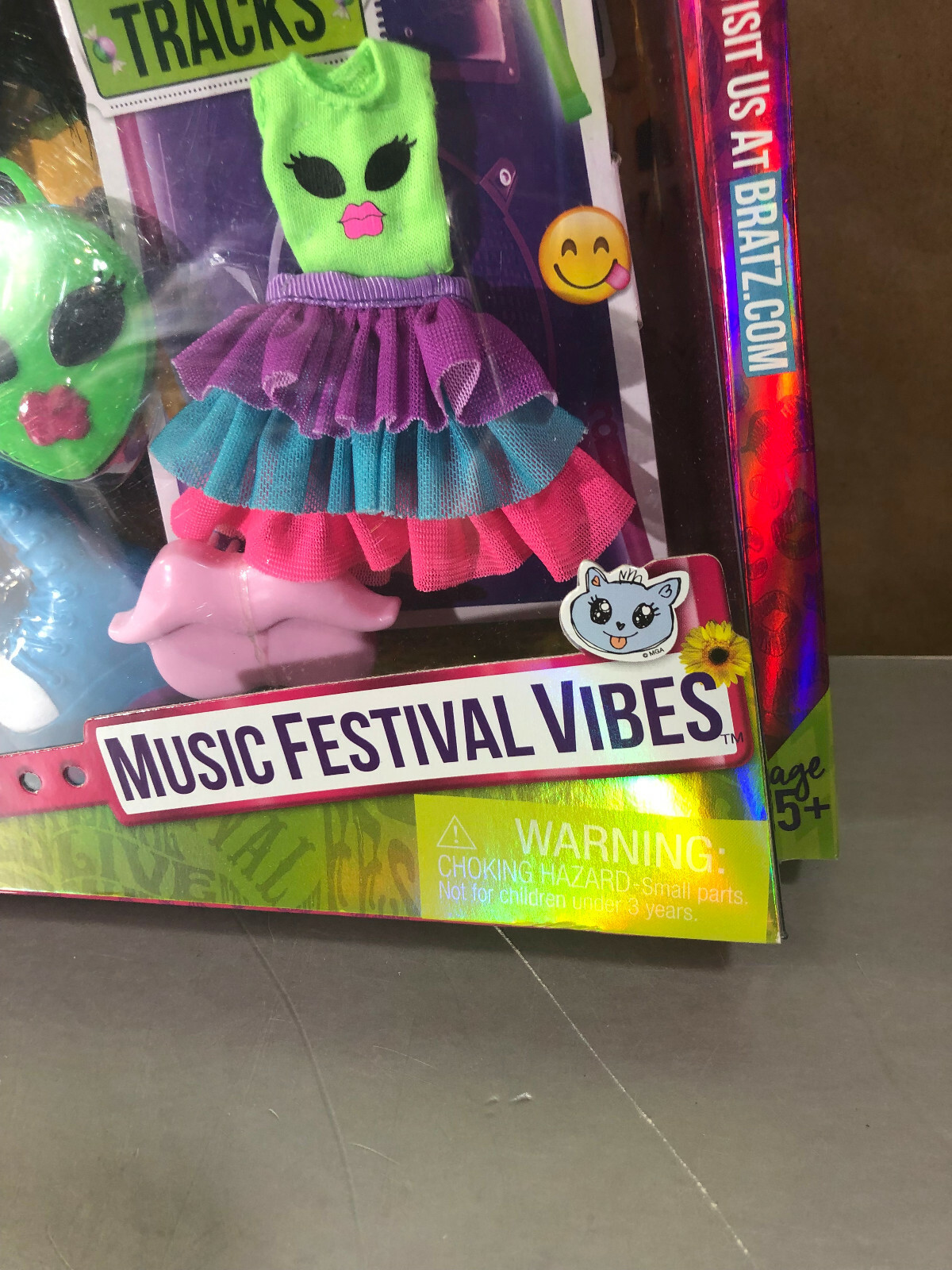 Bratz Music Fesitval Vibes Doll Jade New In damaged Box