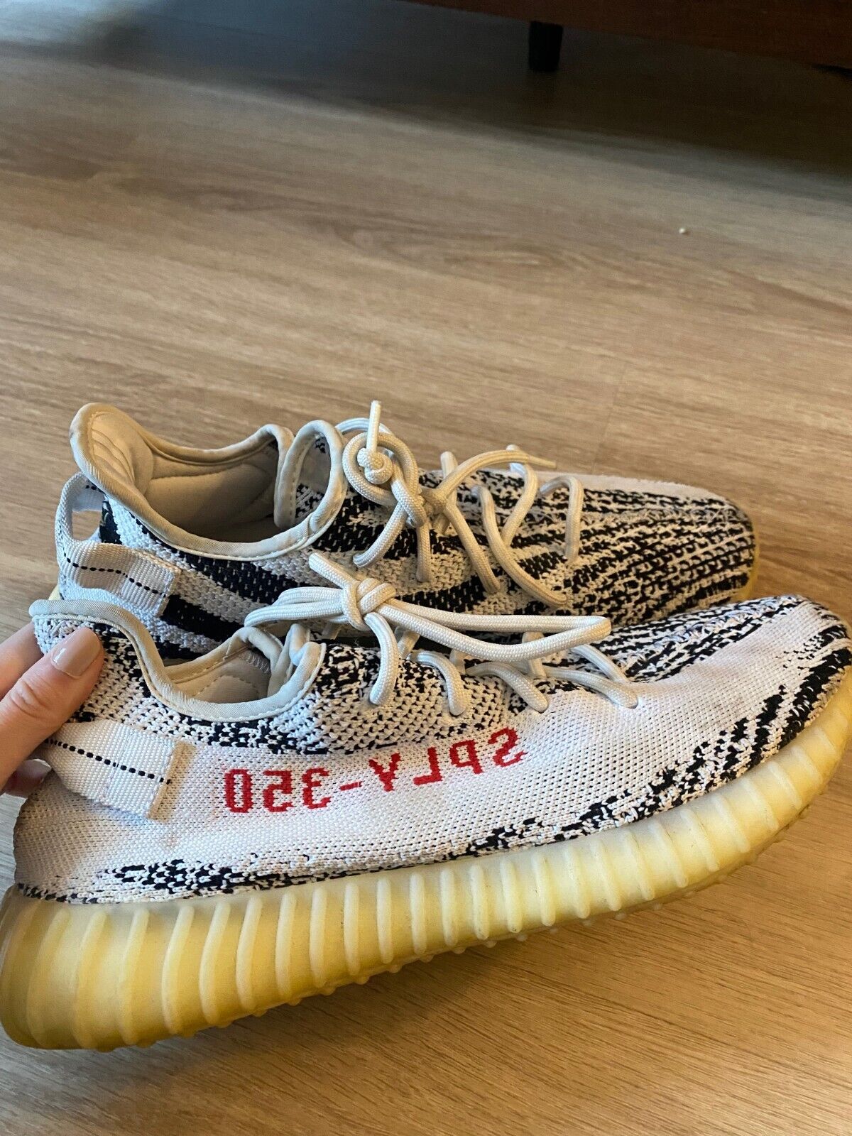 Yeezy Zebra Adidas Boost 350 V2 2017 Size 10.5 | eBay Yeezy Zebra Adidas Boost 350 V2 2017 Size 10.5 | eBay