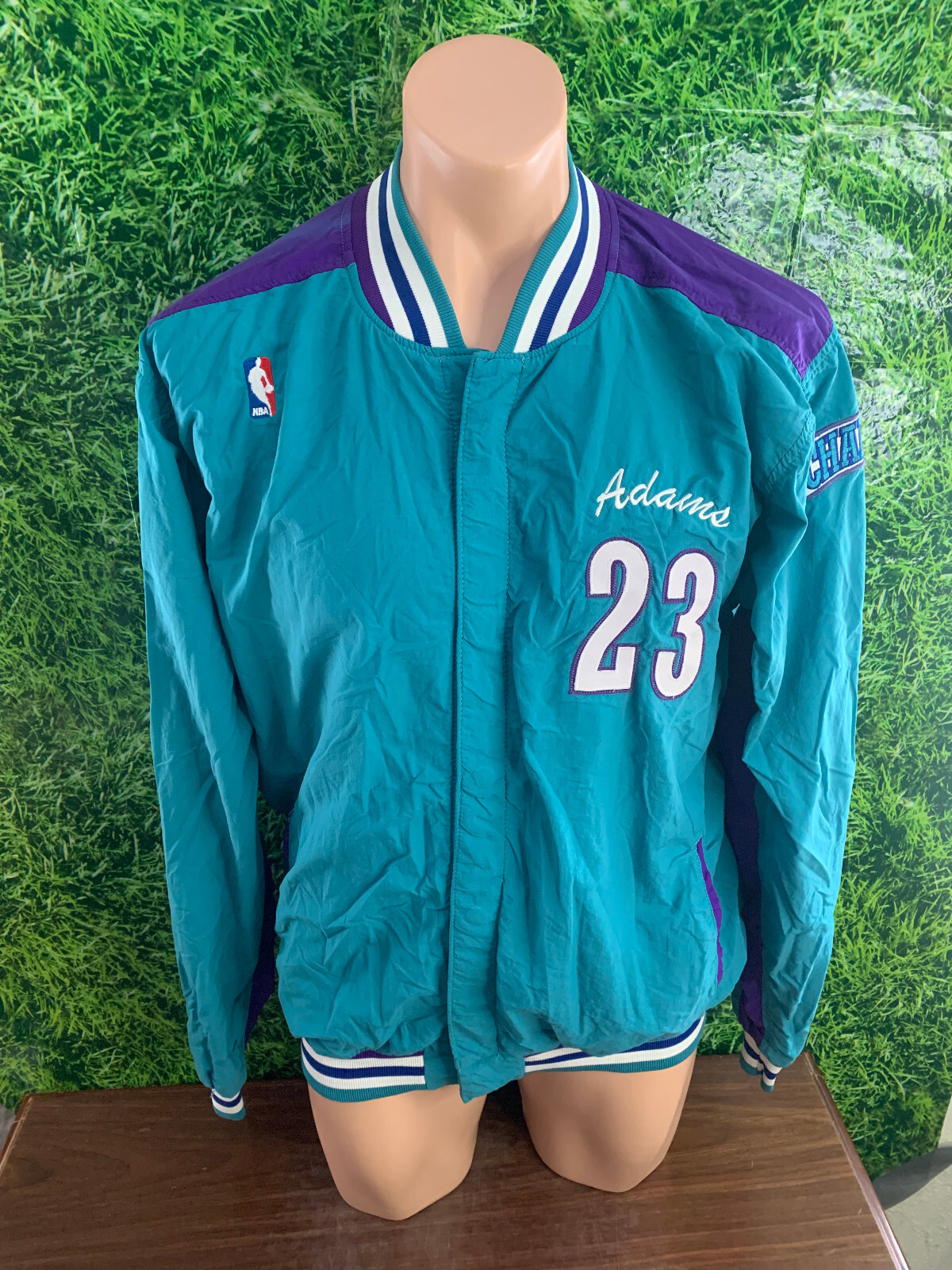 NBA CHARLOTTE HORNETSジャケット made in USA Rare!!! Vintage Starter CHARLOTTE HORNETS Light Windbreaker
