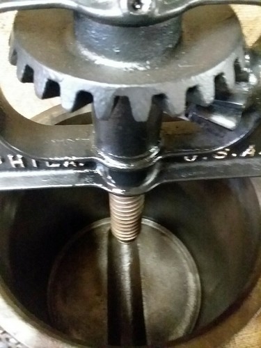 Enterprise sausage lard wine press 8  quart