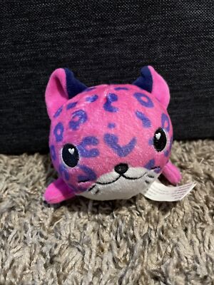 Moosh-Moosh 3 Inch Plushy Skwishy - Trixie The Cat Pink.