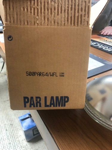 500PAR64/MFL GE 39409 500W 120V SEALED BEAM INCANDESCENT MEDIUM FLOOD LAMP