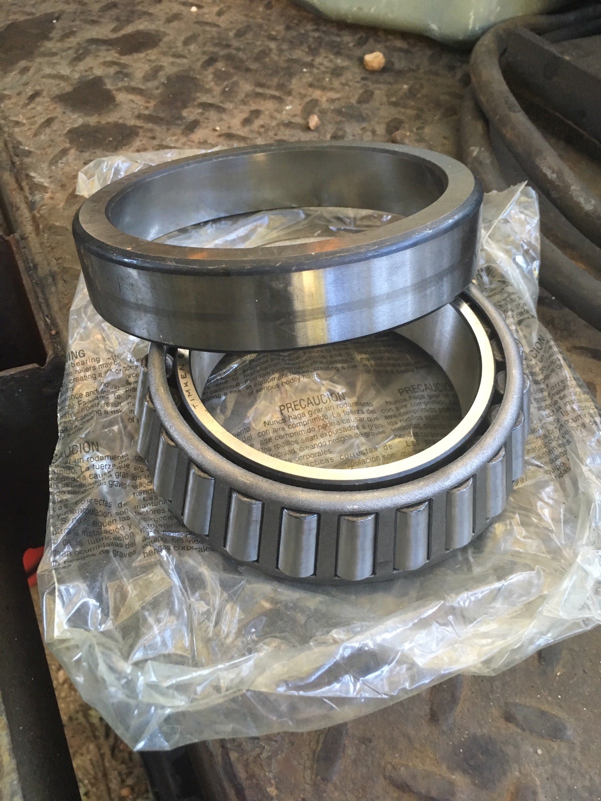TIMKEN 592A W/ 594A Tapered Roller Wheel Bearing And Race