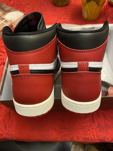 JORDAN SIZE 11 AIR JORDAN 1 RETRO OG HIGH BLACK TOE REIMAGINED DZ5485-106 SHIPS ASAP