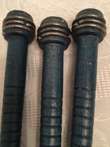 Set Of 3 Vintage Spindle Spools Blue 8 1/2 X 1