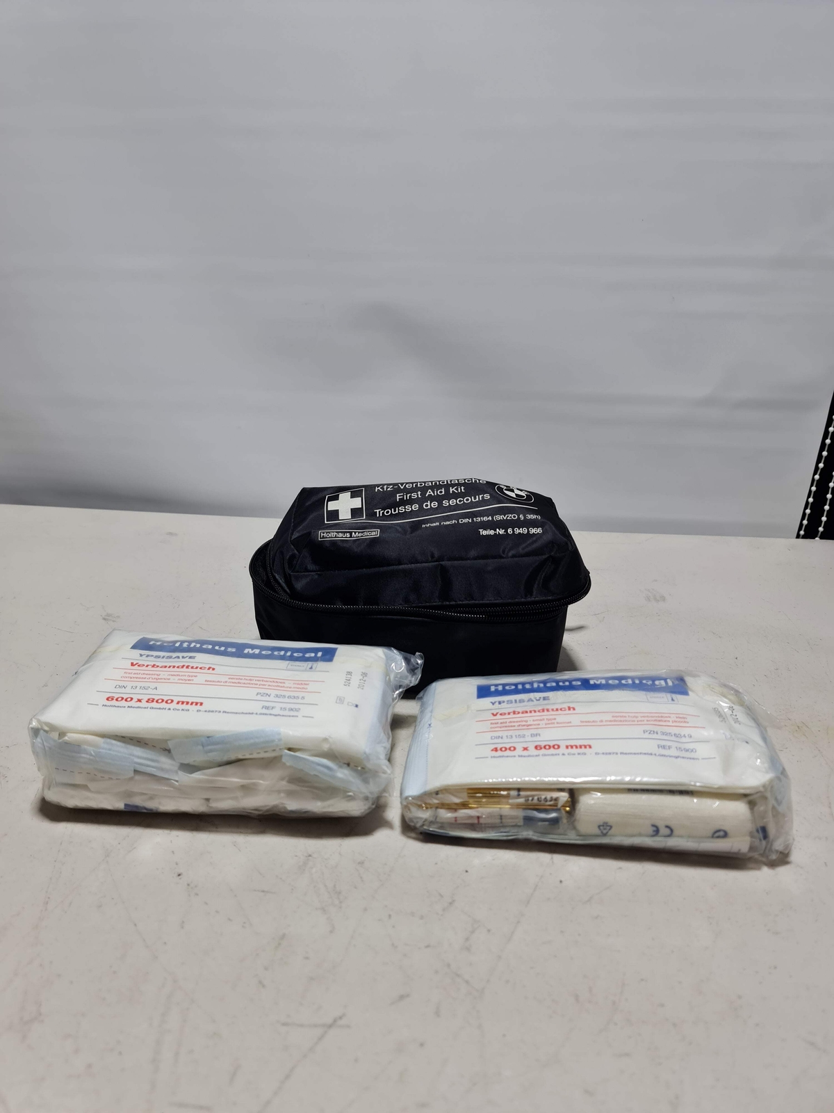 0 Bmw Universal First Aid Emergency Medical Kit Pouch Black 6949966 image 2