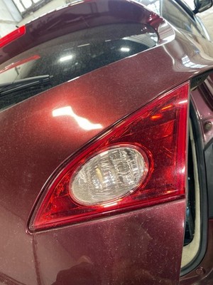 09 10 NISSAN MURANO Tail Light Assembly Passenger Side Right